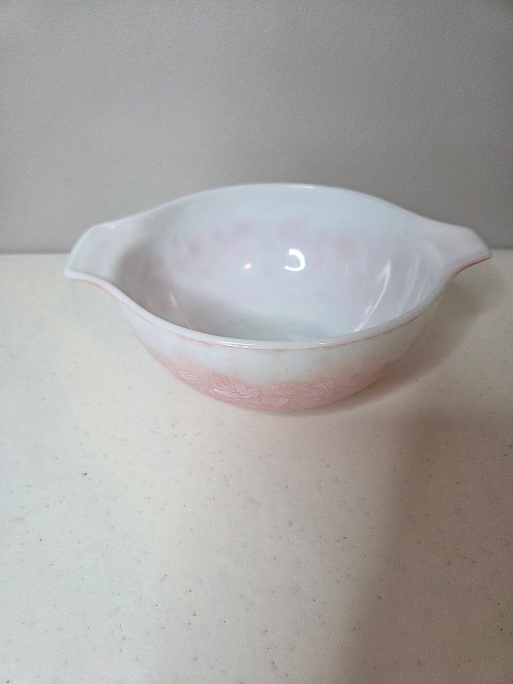 Vintage Pyrex Gooseberry Cinderella Bowl 444 4Quart White Pink Faded Mixing Bowl